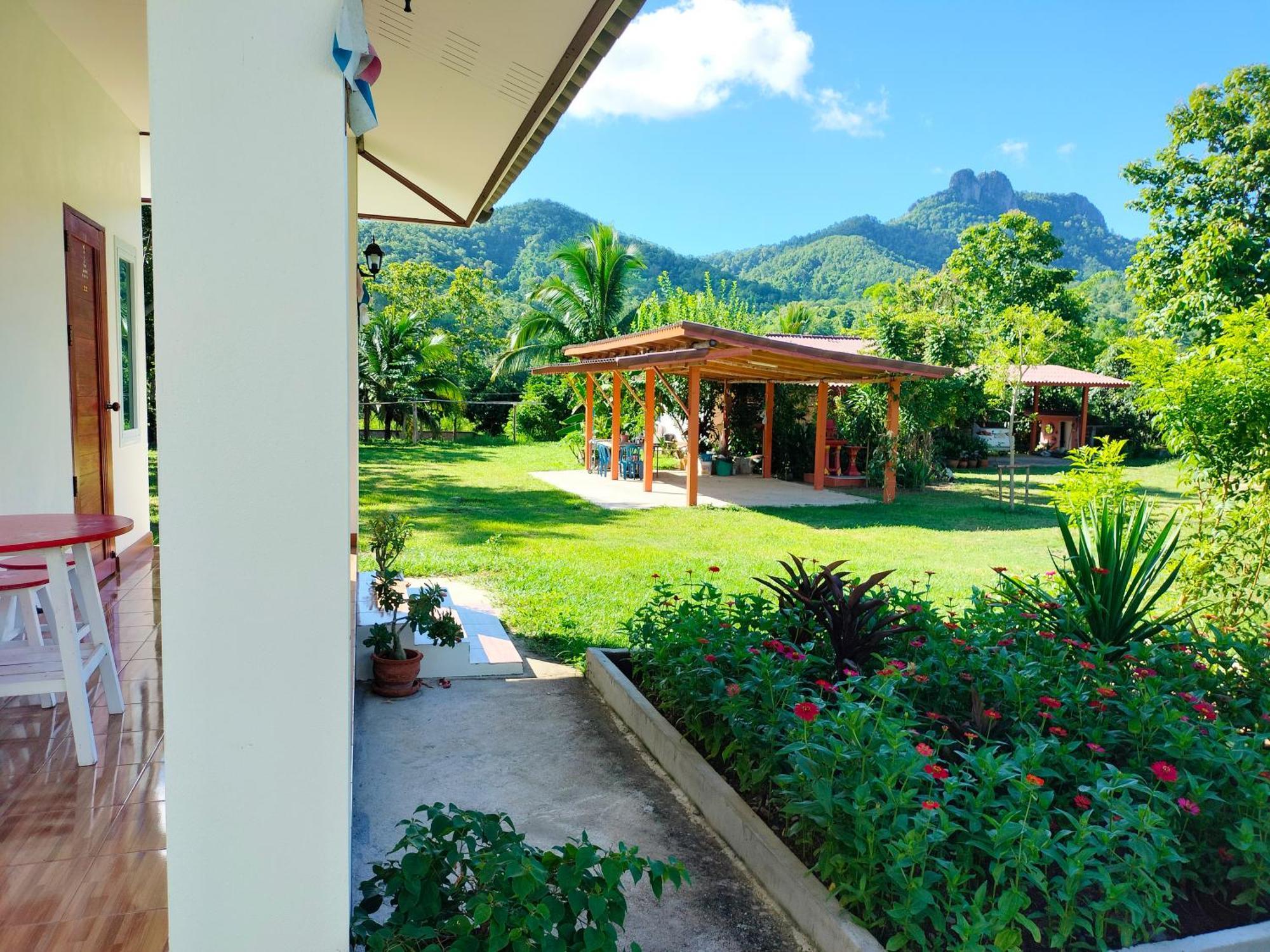 Pimpisa Garden พิมพิศา การ์เด้นท์ Villa Khuang Kom Exterior foto
